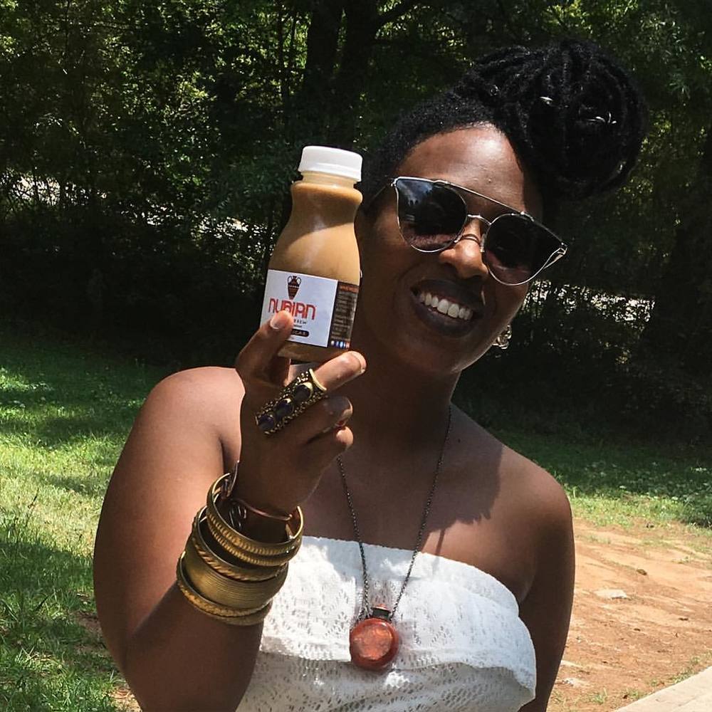 Meet your Posher, Lajoyce